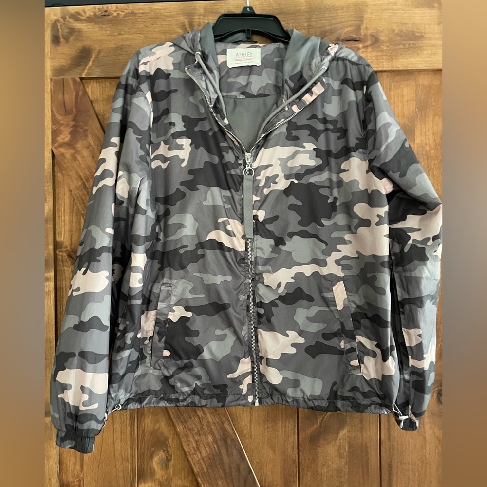 Ashley by 26 International Utility Camouflage Hooded Windbreaker Women’s 1X